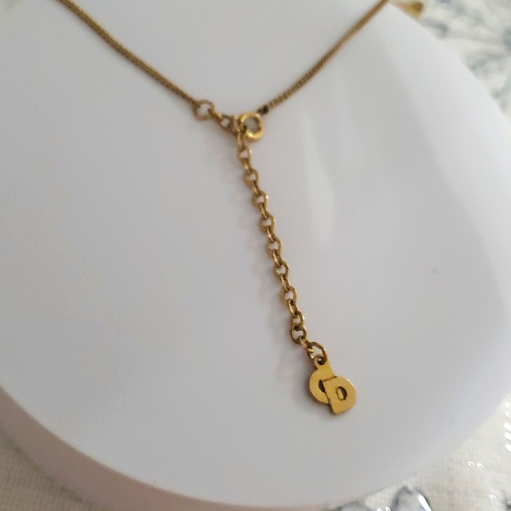 🇨🇵Christian Dior Logo Pendant Gold Pladed Necklace - Picture 9 of 15